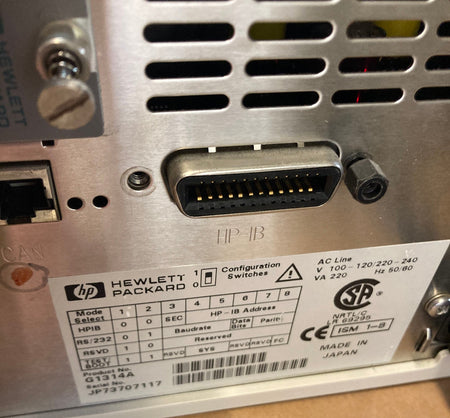 Agilent G1314A VWD Wavelength Detector HPLC w Standard Cell G1314-60086 Tested