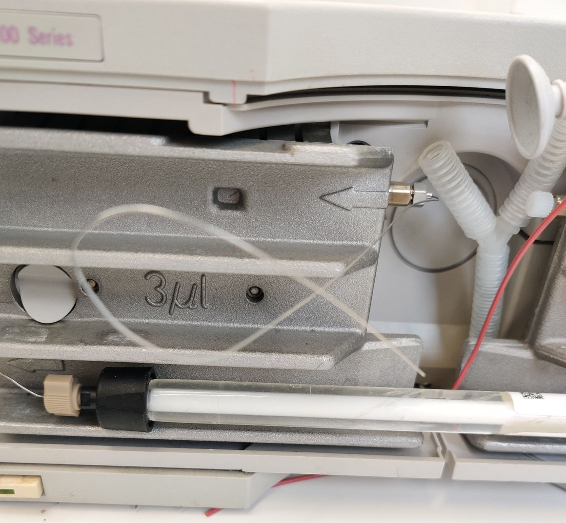 Thermostatted Column Compartment Agilent G1316A 1100