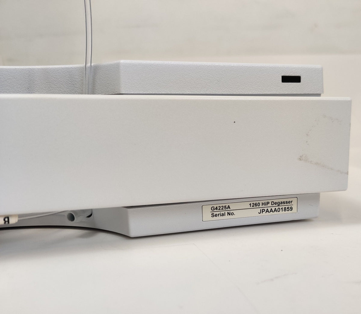 Agilent 1260 Infinity G4225A HIP Vacuum Degasser 4-Ch w Front Cover HPLC System - 