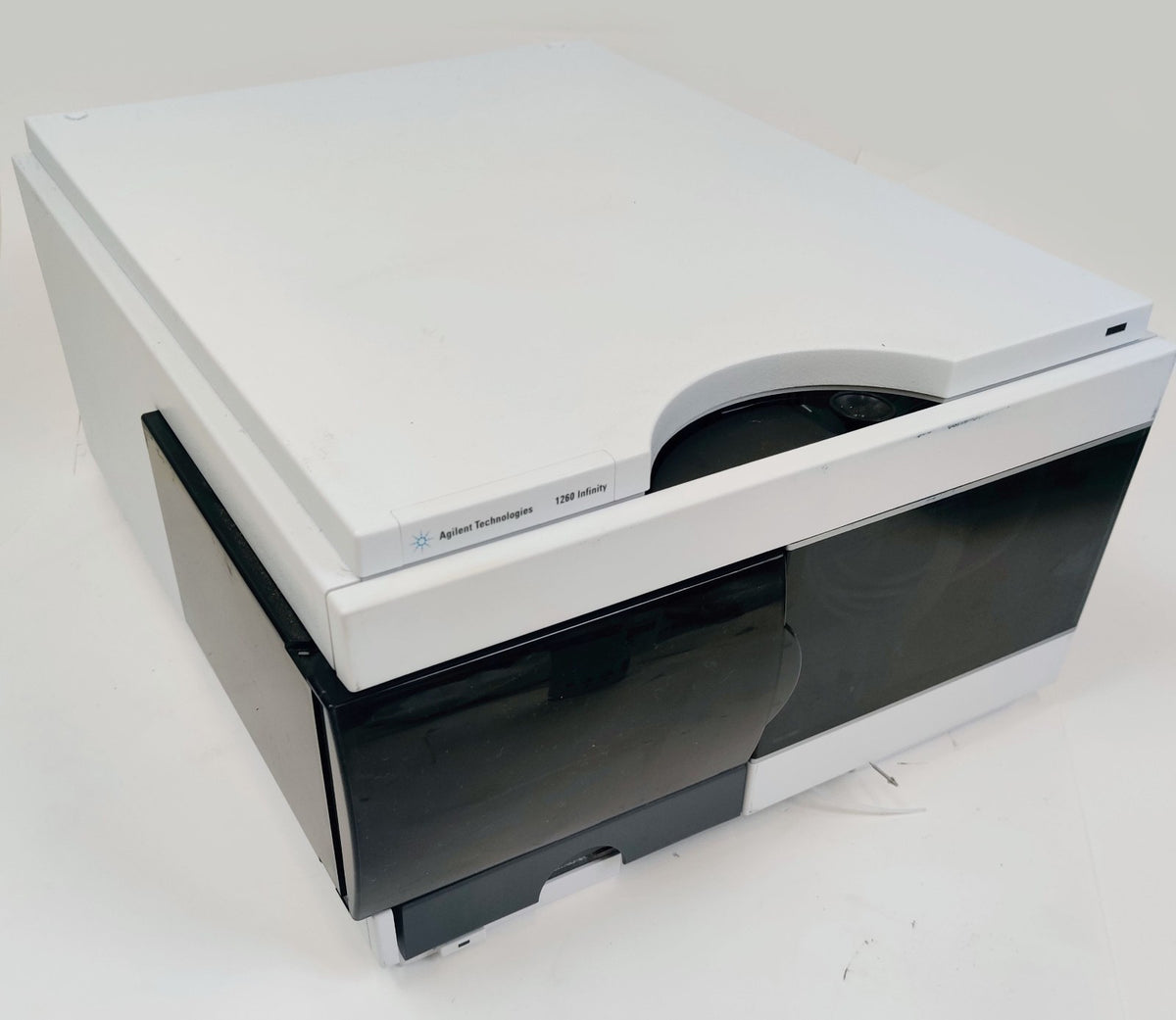 Agilent 1260 Infinity G1329B ALS Standard Autosampler with 100 x 2ml Vial Tray - 