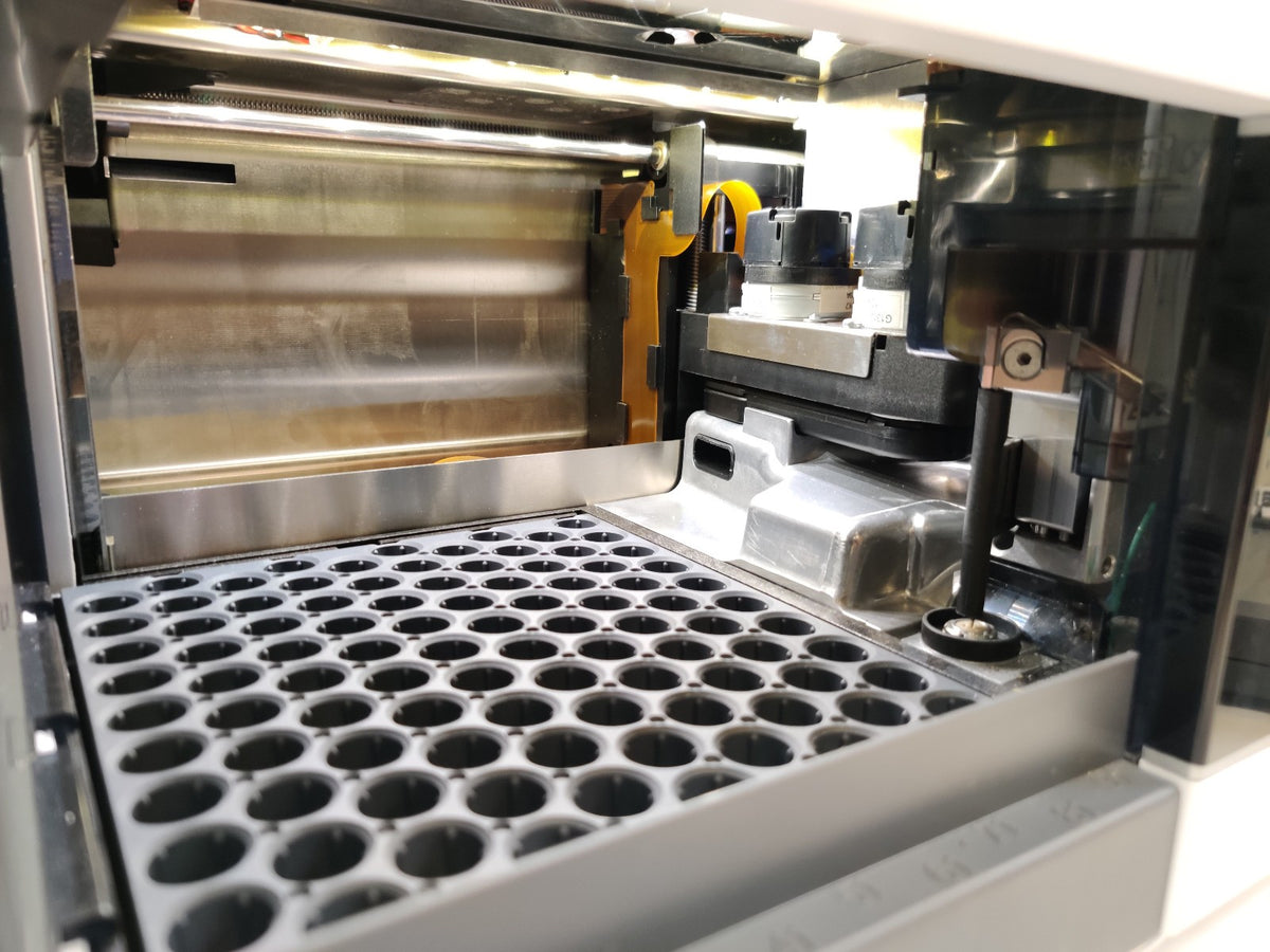 Agilent 1260 Infinity G1329B ALS Standard Autosampler with 100 x 2ml Vial Tray - 