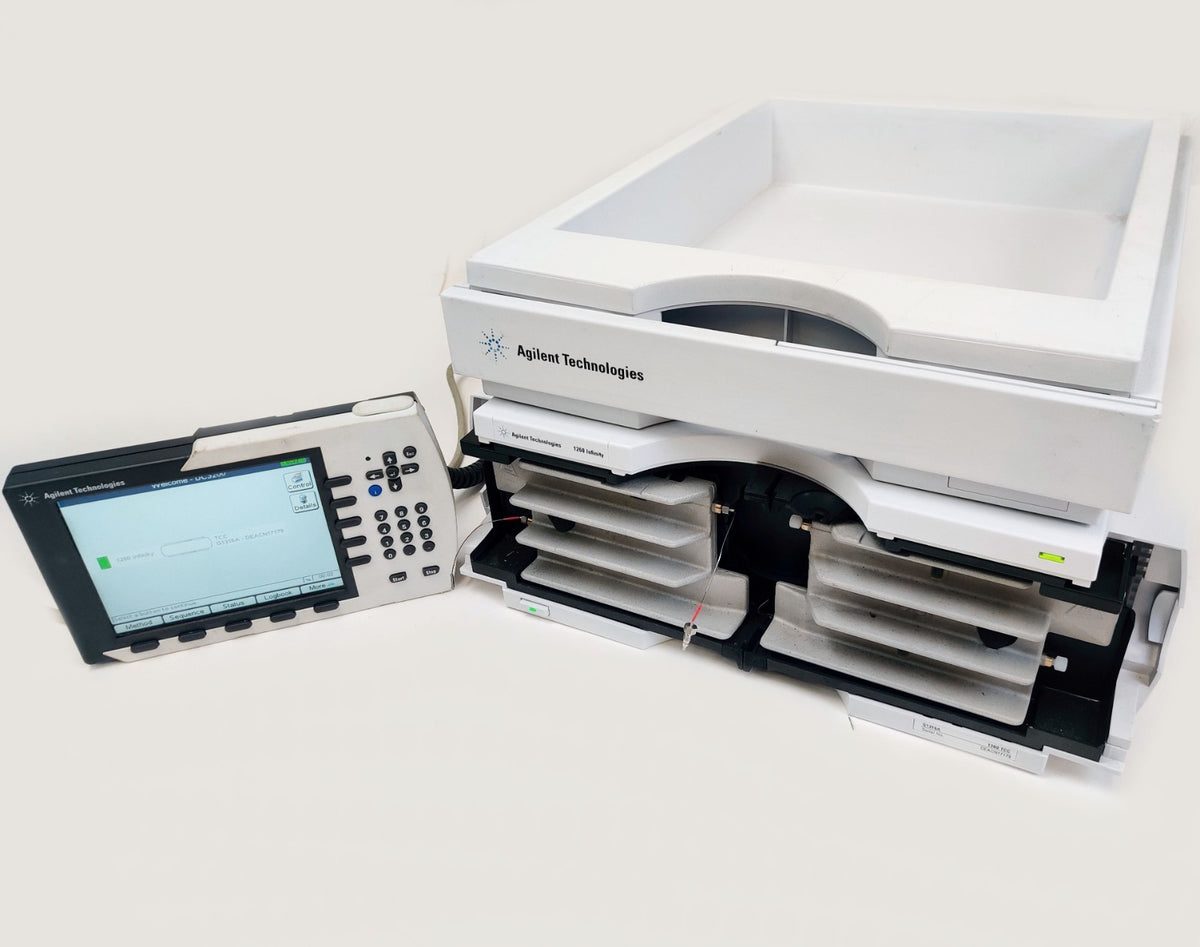 Agilent 1260 Infinity G1316A Thermostatted Column Compartment w Cover, Tray - 