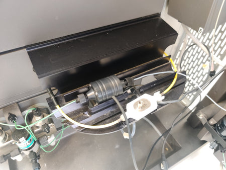 GE AKTA Explorer 100 FPLC System w Box 900, Monitor UV-900, Pump P-90, PH/c-900