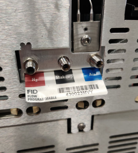 Agilent 6890 Plus Gas Chromatograph G1530A with FID Detector and S/SL