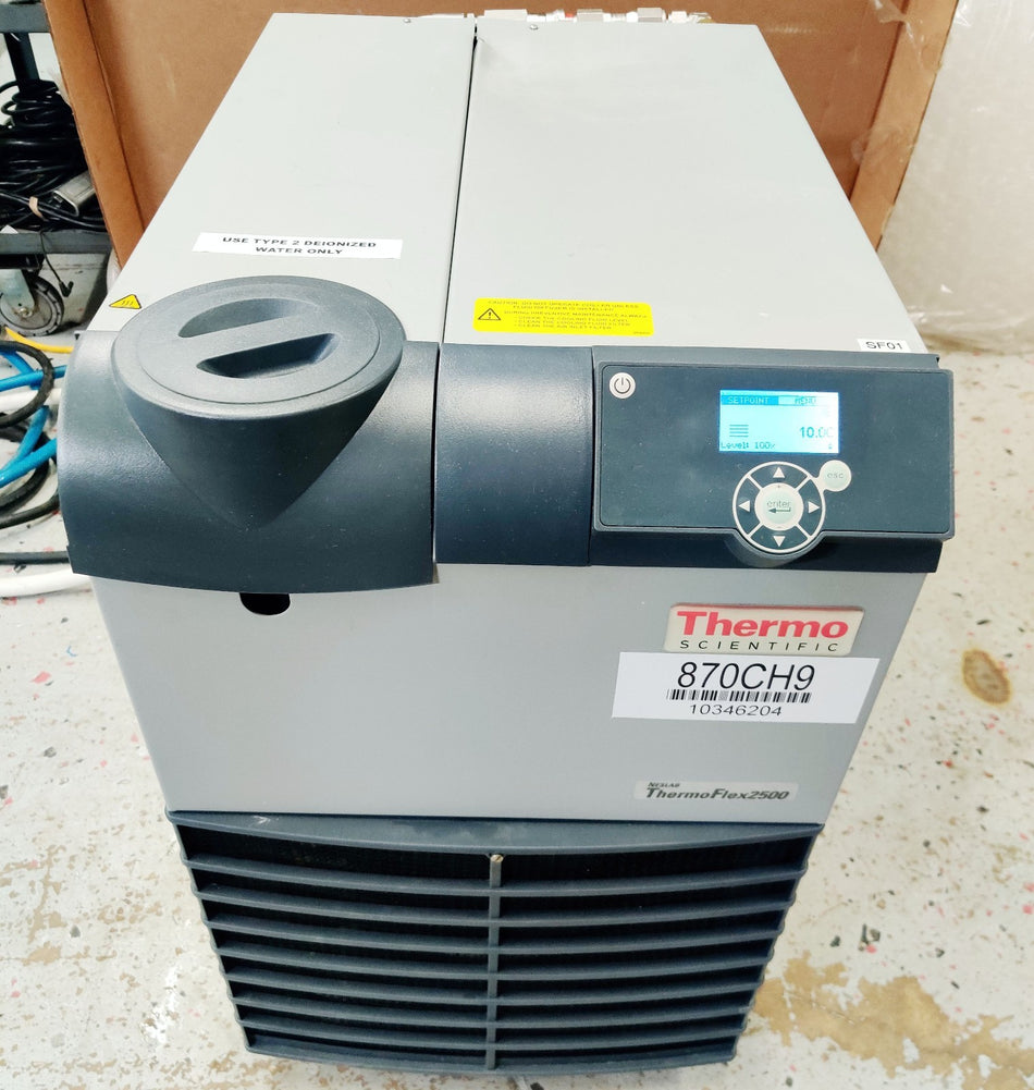 Thermo Scientific Thermoflex 2500 Recirculating Chiller 5°C 230V