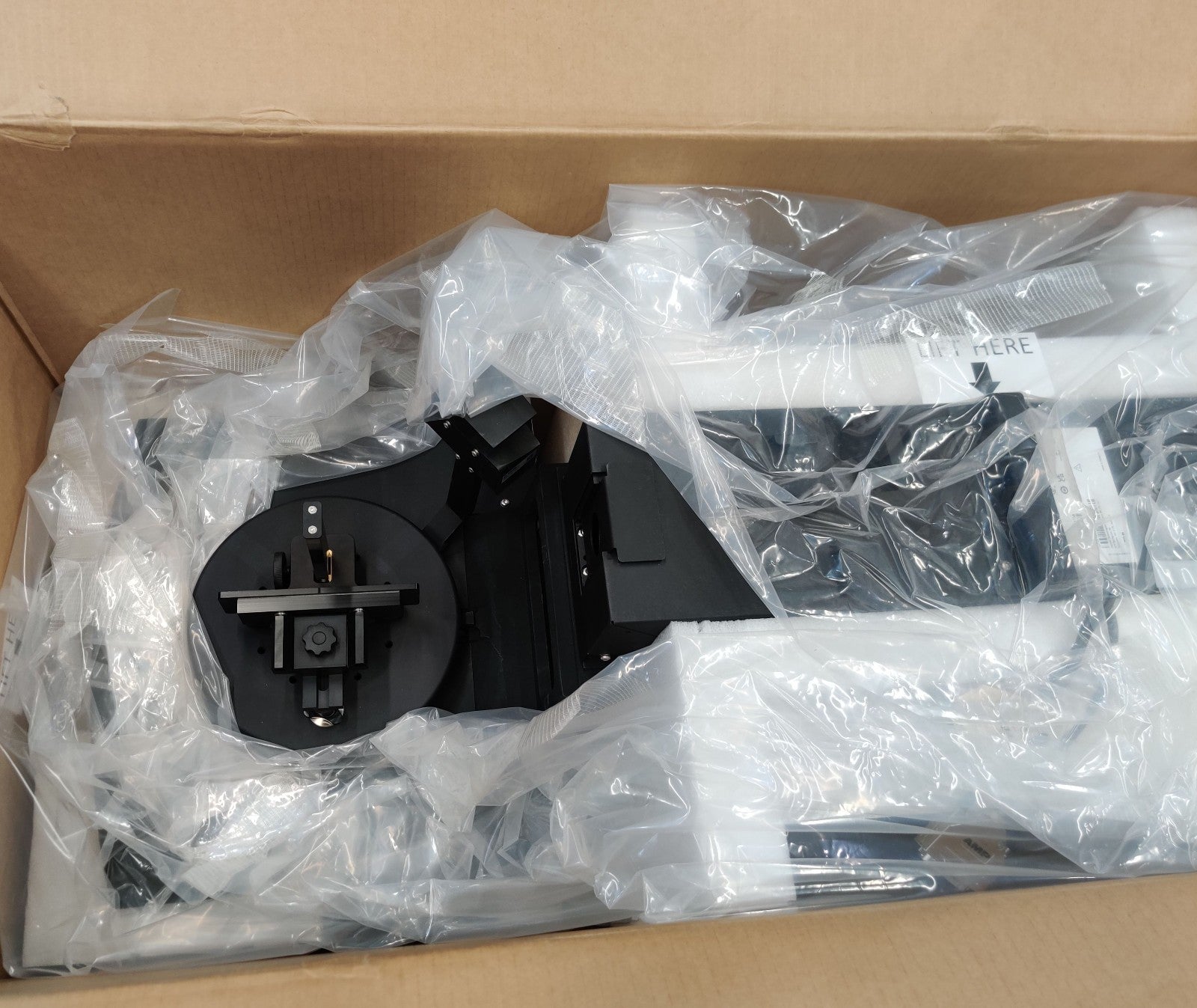 Universal Measurement Accessory Agilent G6875A Cary UV/VIS Spectrophotometer