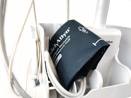 Welch Allyn Connex Vital Signs Monitor 6000 WIFI 65MTXX w Masimo, Mobile