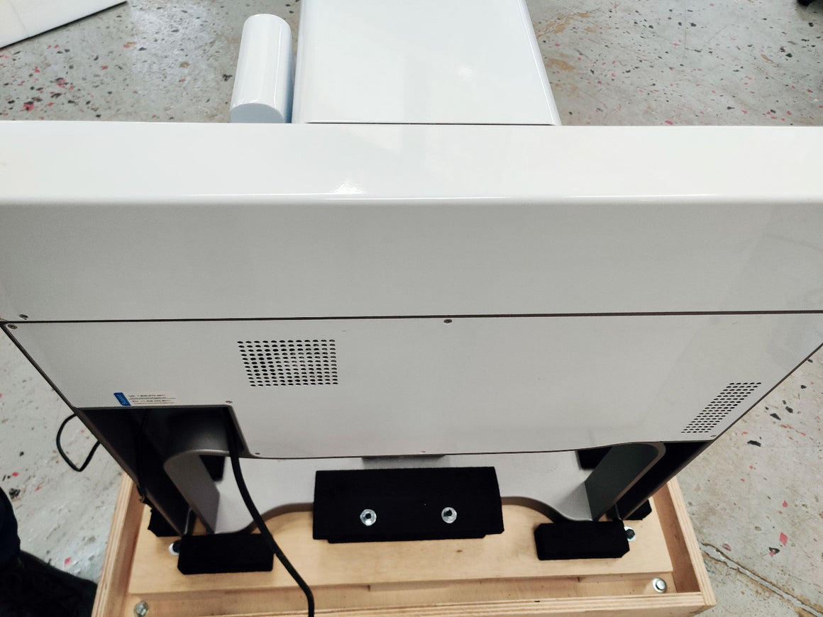 Agilent Bravo 16050-102 Automated Liquid Handling Robot Platform Power Tested - 