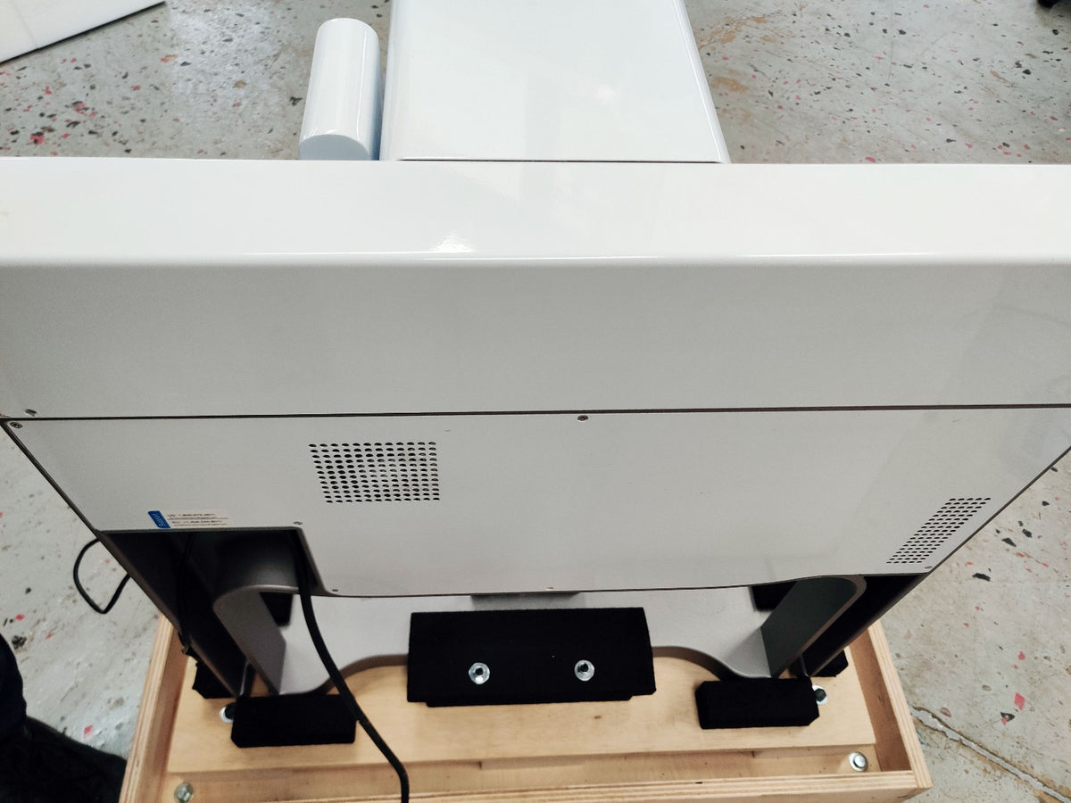 Agilent Bravo 16050-102 Automated Liquid Handling Robot Platform Power Tested - 