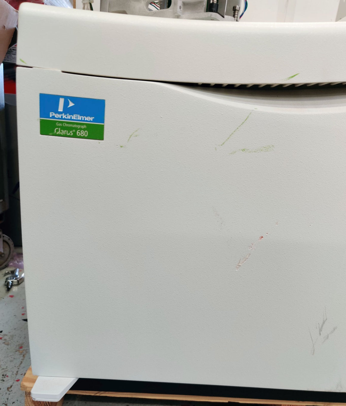 Gas Chromatograph PerkinElmer N665968E Clarus 680