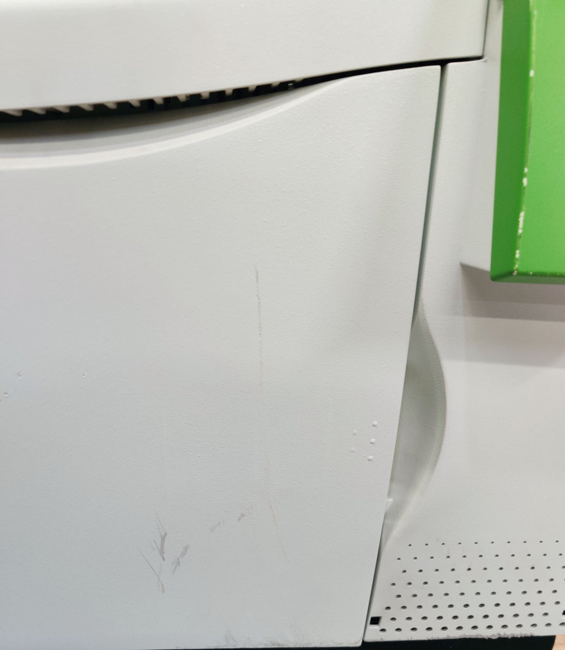 Gas Chromatograph PerkinElmer N665968E Clarus 680
