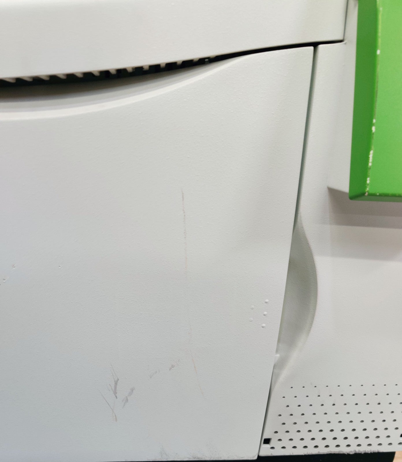 Gas Chromatograph PerkinElmer N665968E Clarus 680
