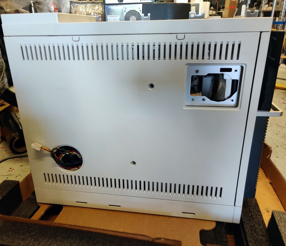 Agilent Intuvo 9000 G3950A Gas Chromatograph w/ S/SL Inlet Injector. 2021
