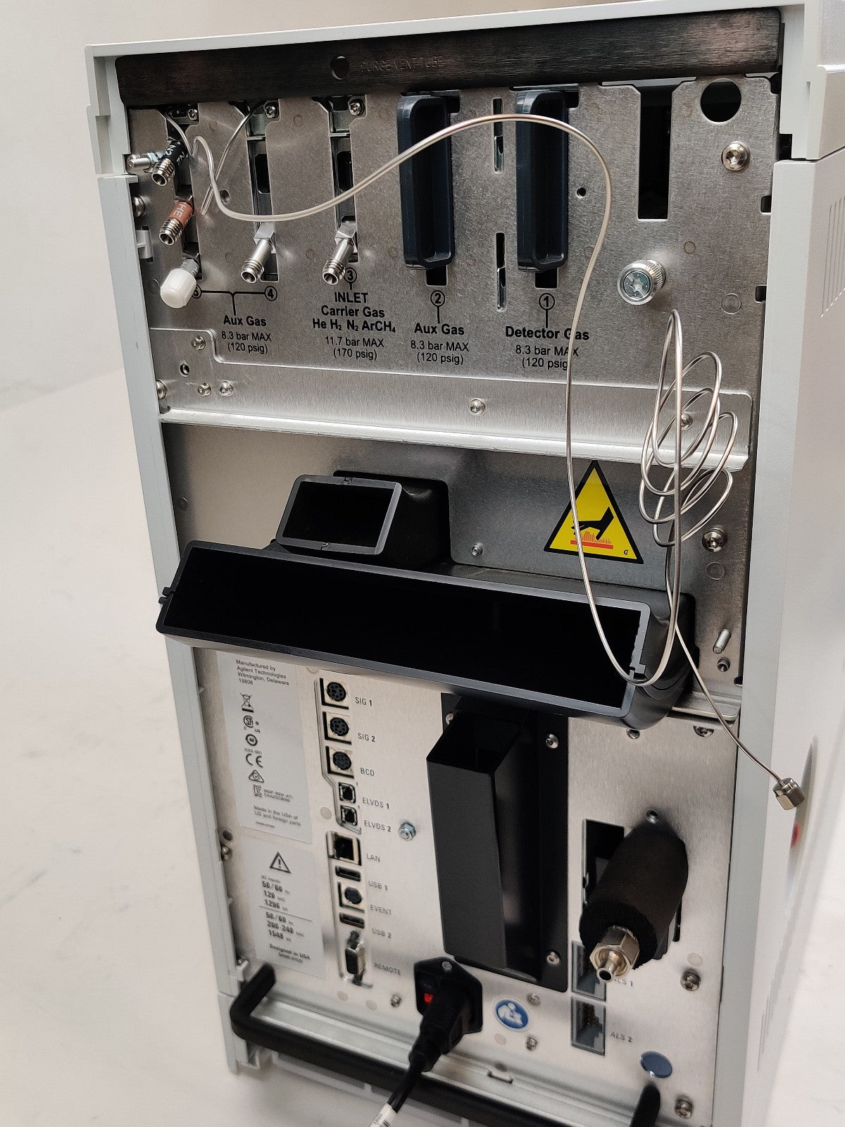 Agilent Intuvo 9000 Gas Chromatograph w/ HP-5ms Column & MMI Inlet Ready - 