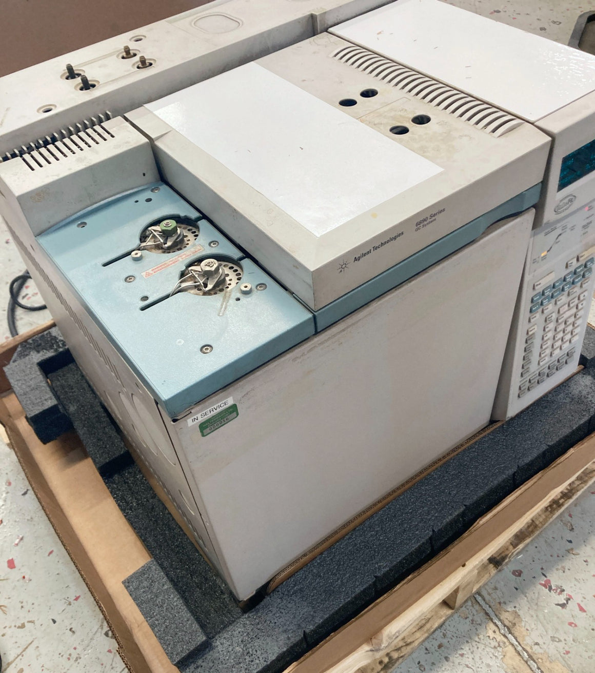 Gas Chromatography System HP Agilent G1530A 6890