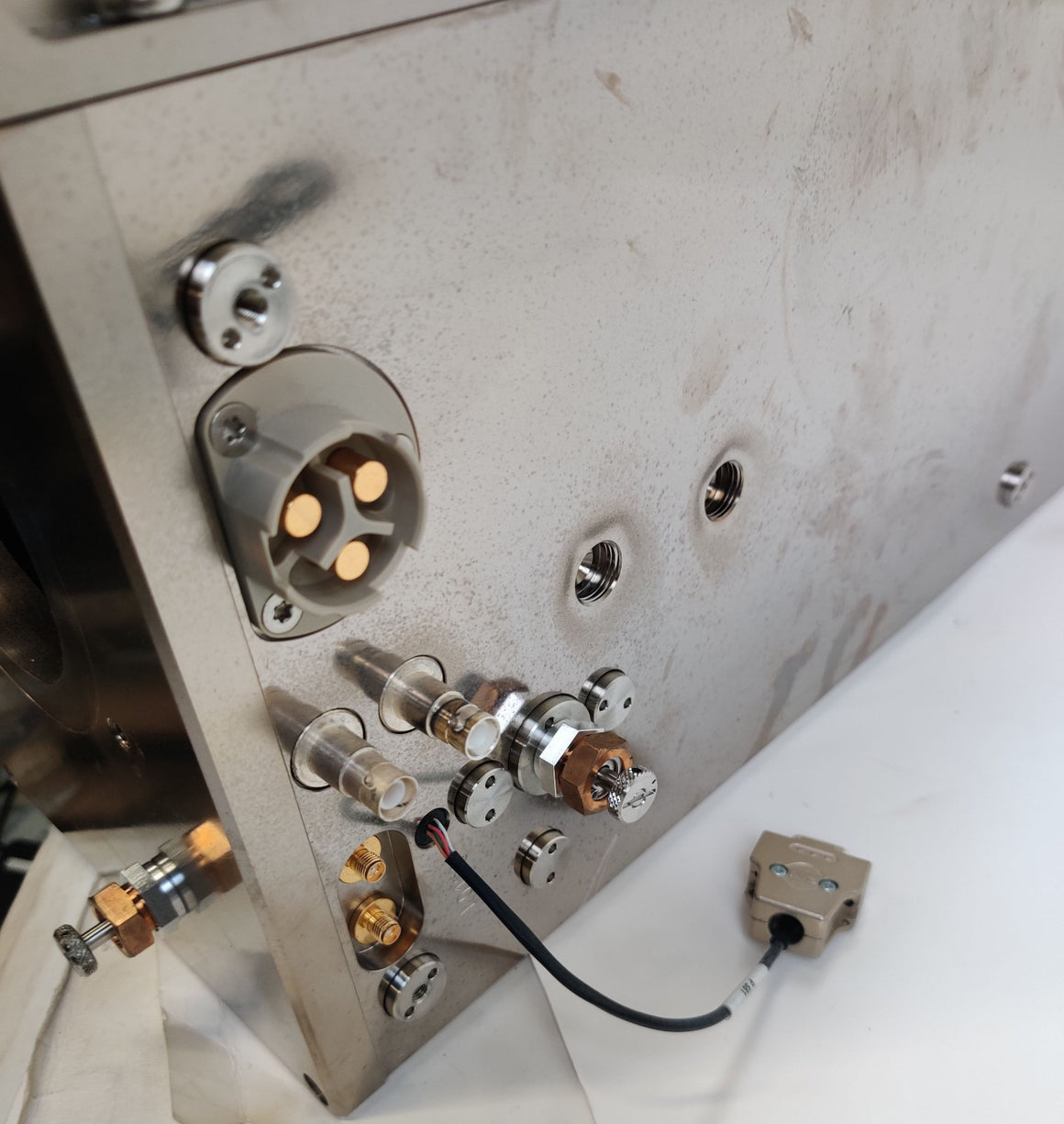 Bruker micrOTOF-Q II Quadrupole Ion Optics Assembly with Electron Multiplier - 