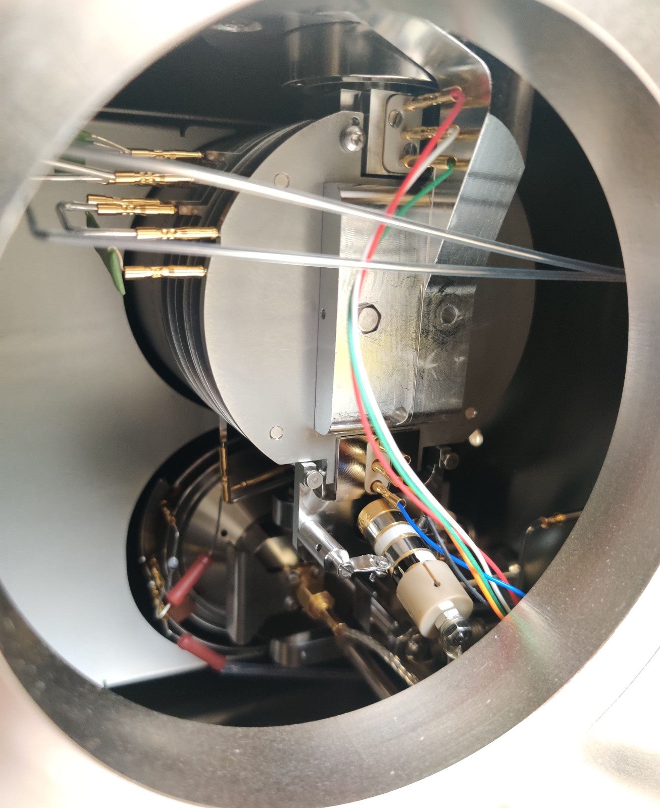 Bruker micrOTOF-Q II Quadrupole Ion Optics Assembly with Electron Multiplier - 