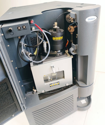 Waters Acquity SQ Mass Spectrometer Single Quadrupole APCI Probe 186003762 UPLC