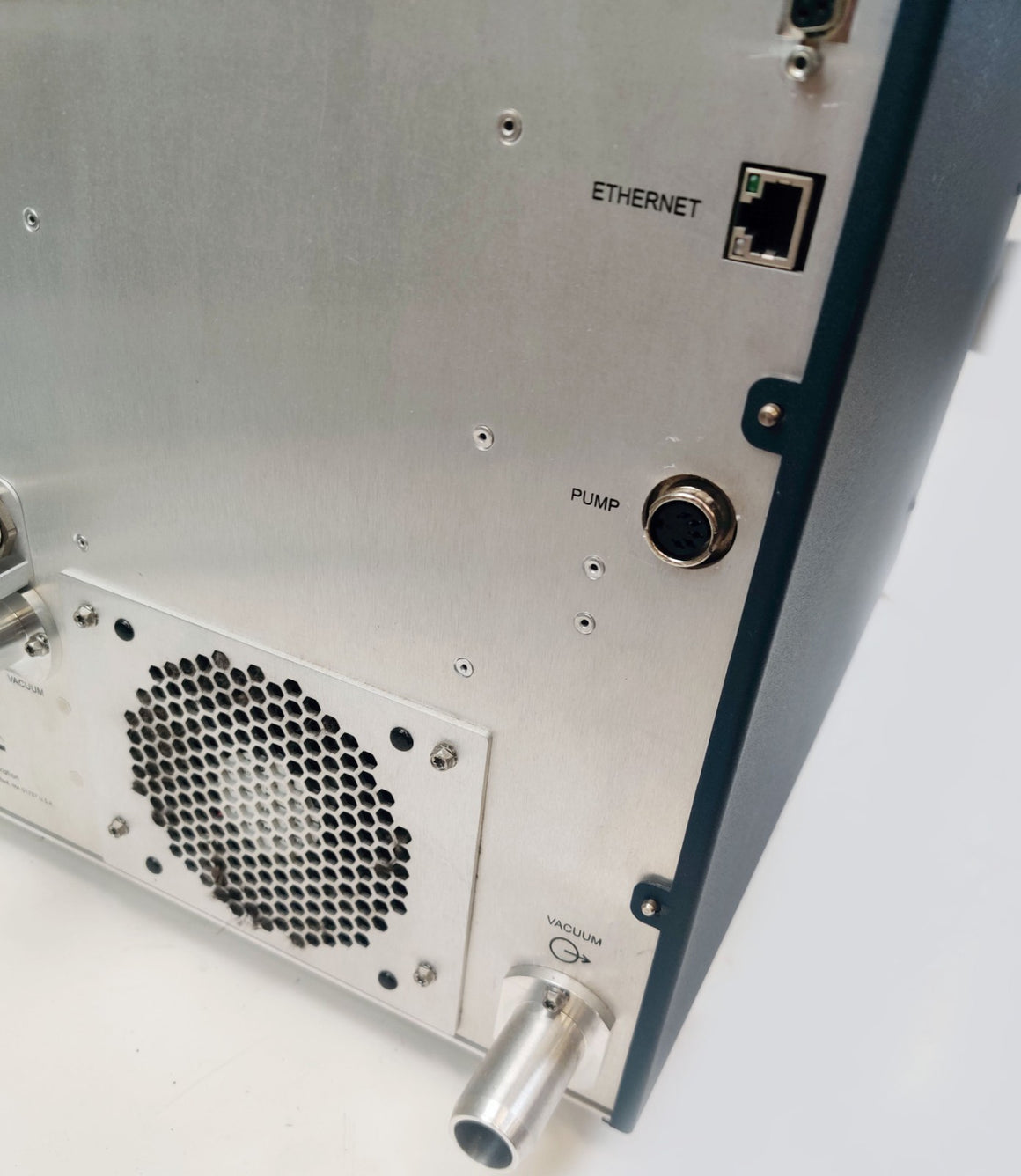 Waters Acquity SQ Mass Spectrometer Single Quadrupole APCI Probe 186003762 UPLC