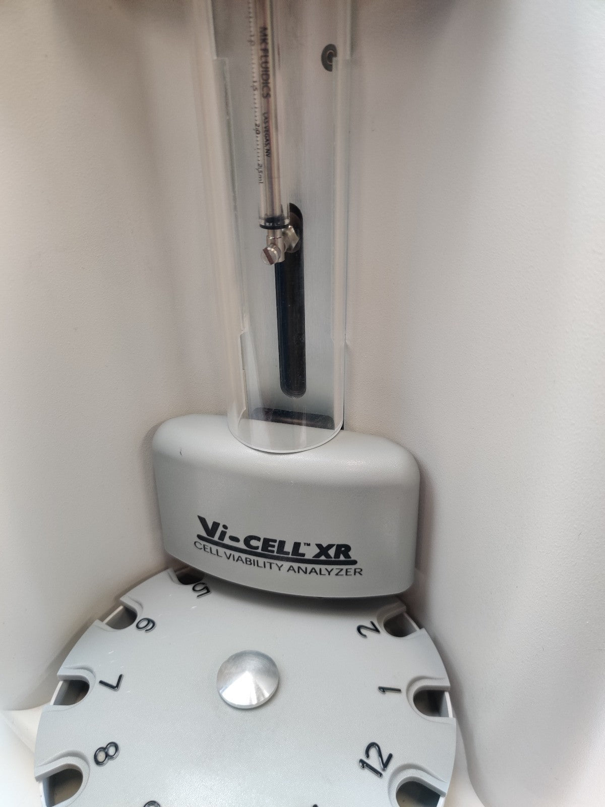 Beckman Coulter Vi-Cell XR Cell Viability Analyzer Power Tested - 