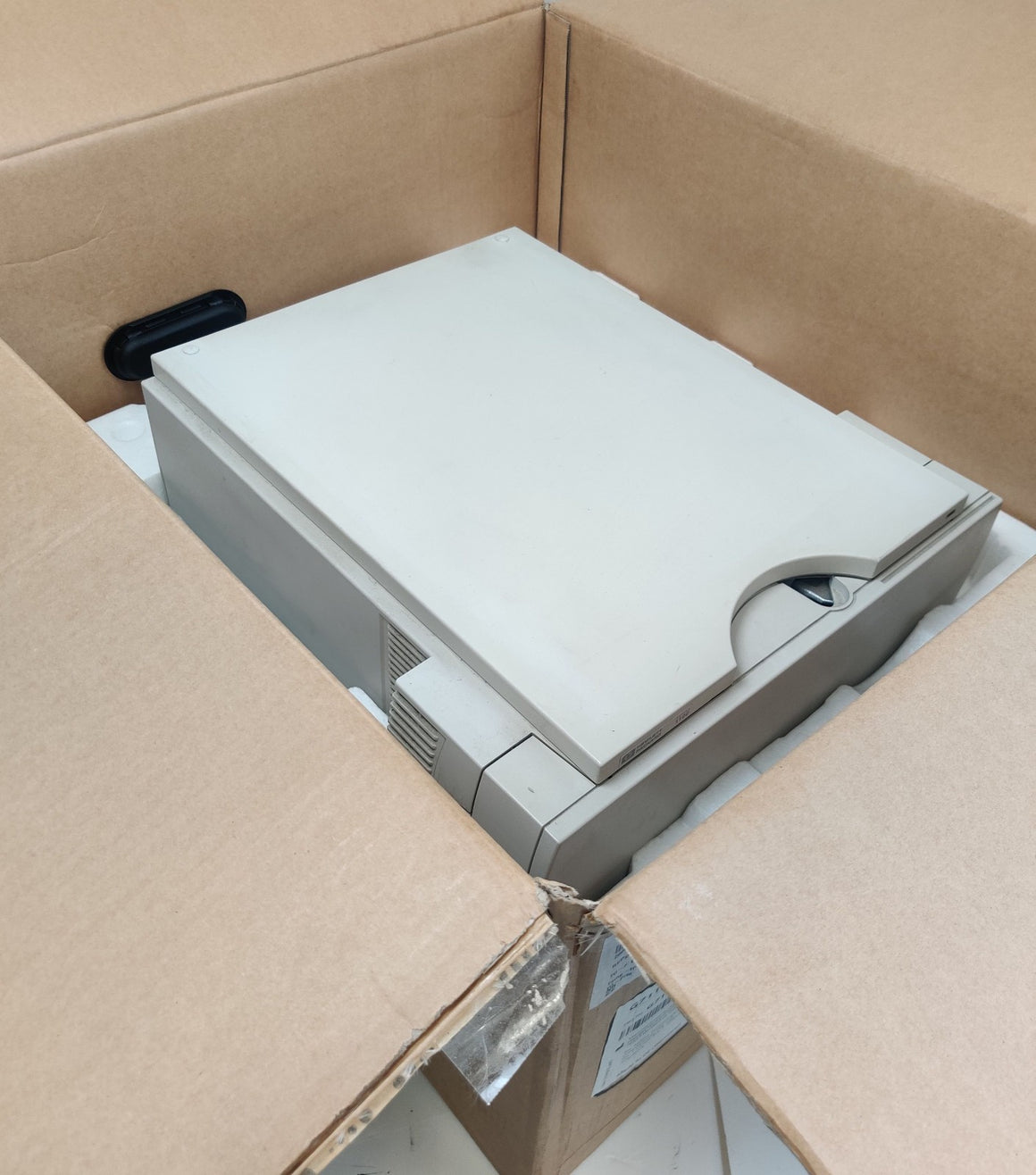 Agilent G1316A Colcom Thermostatted Column Compartment with Front Cover Tested - 