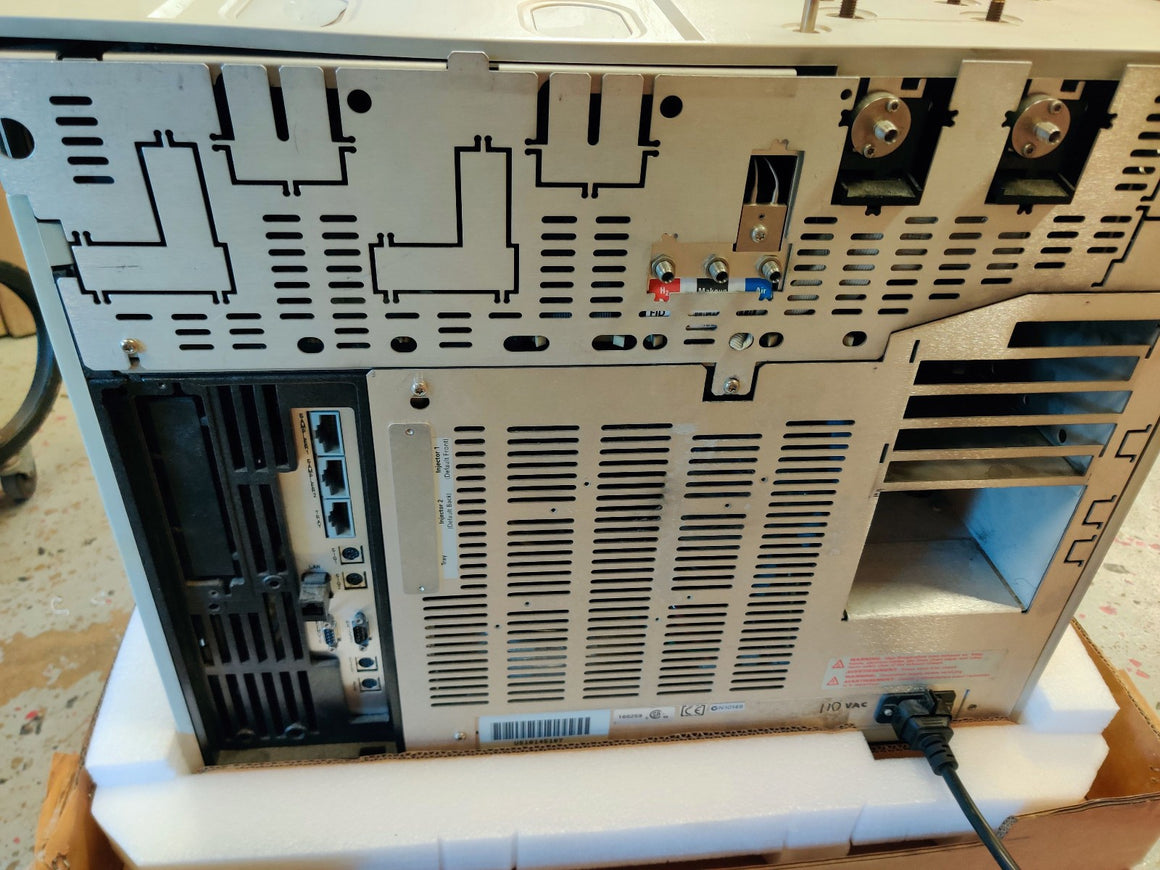 Agilent 6890N Network Gas Chromatograph G1530N with FID Detector, S/SL Injector - 