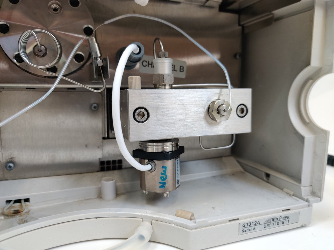Agilent G1312A Binary Pump HPLC Bin Pump 1100 Chromatography - 