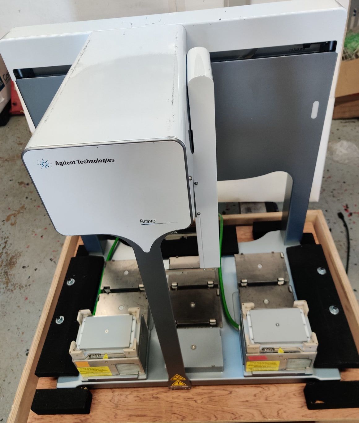 Agilent Bravo Automated Liquid Handling Platform 16050-102 with Inheco Multi TEC - 