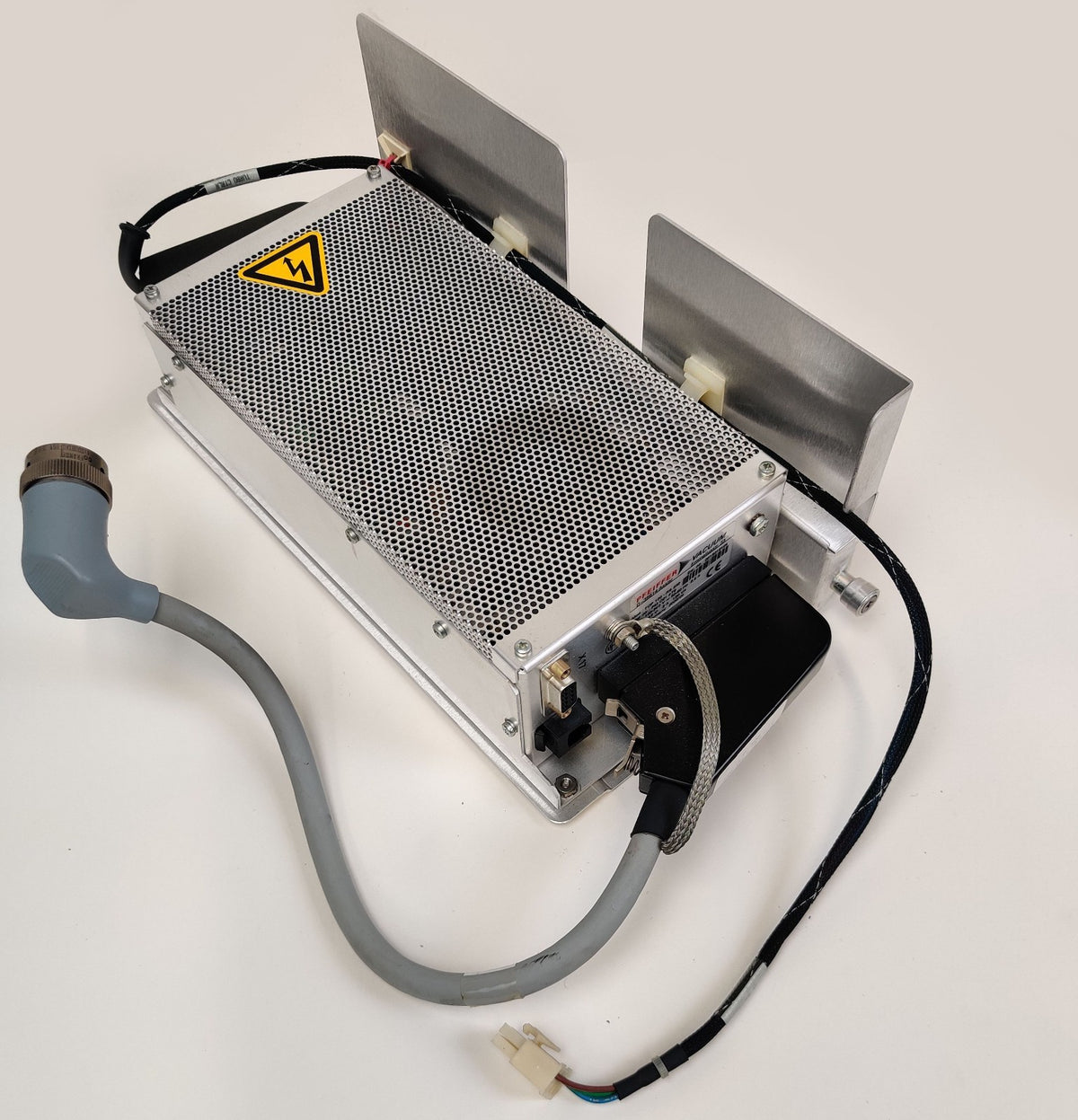 Pfeiffer TMH 260-130 Turbomolecular Vacuum Pump w/ TCP 120 Controller Thermo LCQ - 