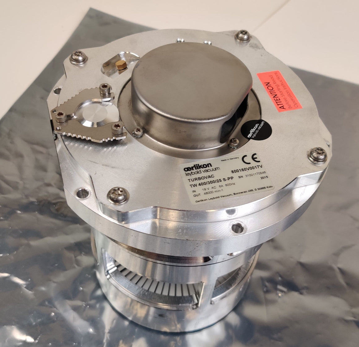 Leybold 800160V0017V Turbovac Vacuum Pump DN 16 KF TW 400/300/25 S-PP Working
