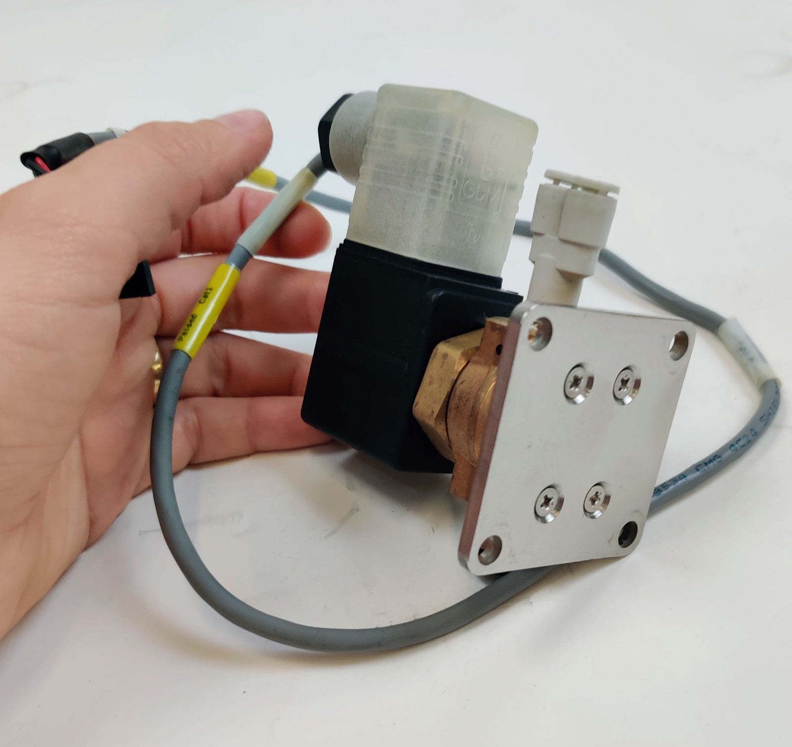Waters Acquity SQ Mass Spectrometer Detector SMC VX3114-01 API Solenoid Valve - 